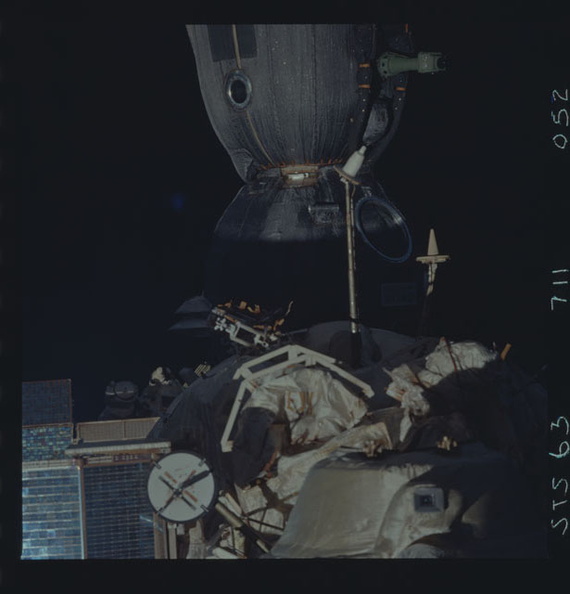 STS063-711-052.jpg