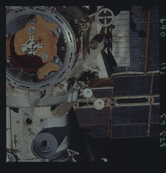 STS063-711-064.jpg