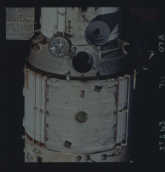 STS063-711-078.jpg