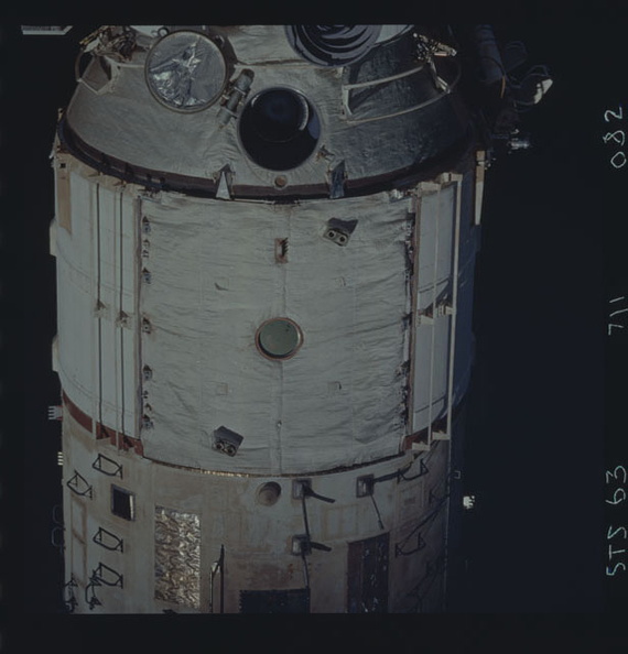 STS063-711-082.jpg