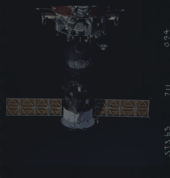STS063-711-094.jpg