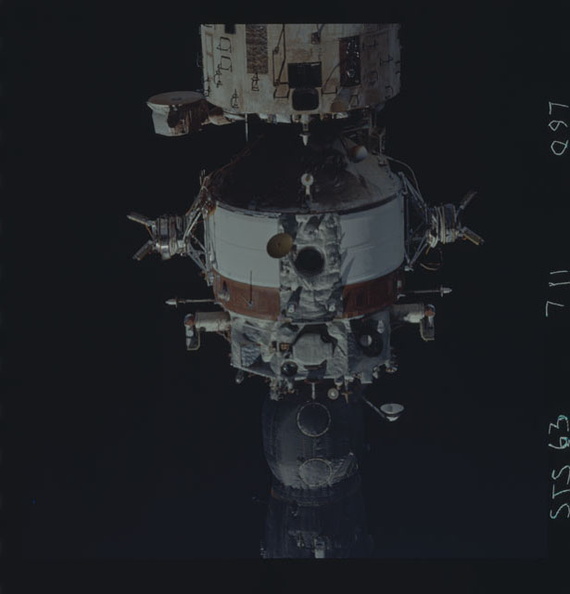 STS063-711-097.jpg