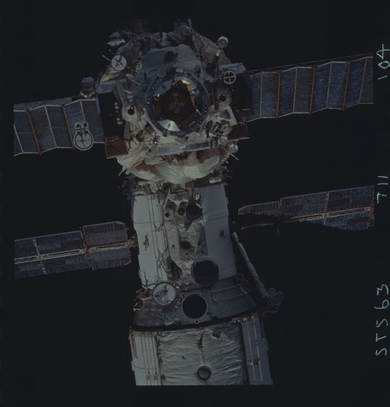 STS063-711-104.jpg