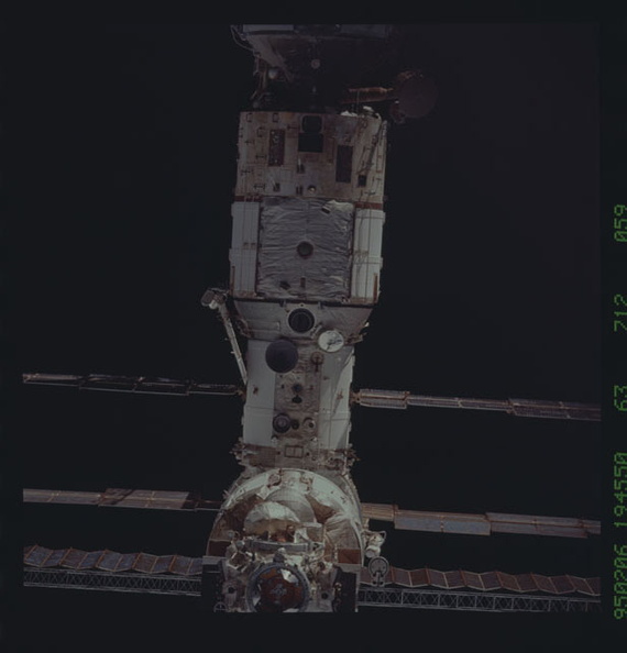 STS063-712-059.jpg