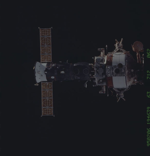STS063-712-062.jpg