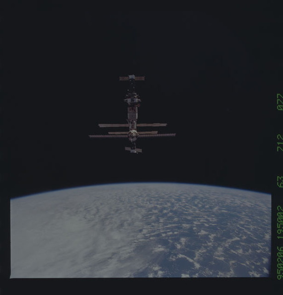 STS063-712-077.jpg
