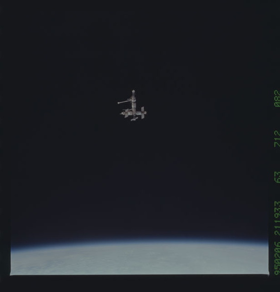 STS063-712-082.jpg
