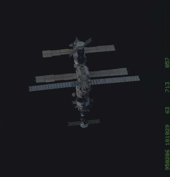 STS063-713-057.jpg