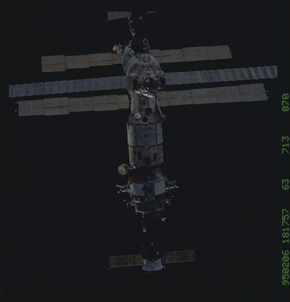 STS063-713-070.jpg