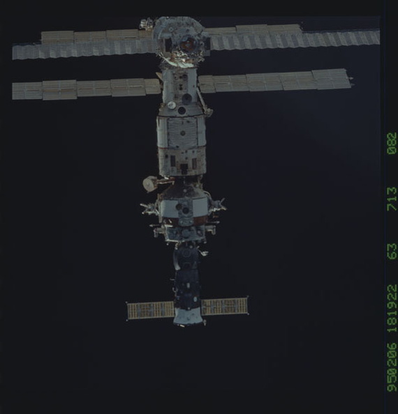 STS063-713-082.jpg