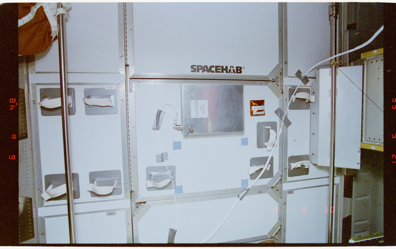 STS063-86-036.jpg