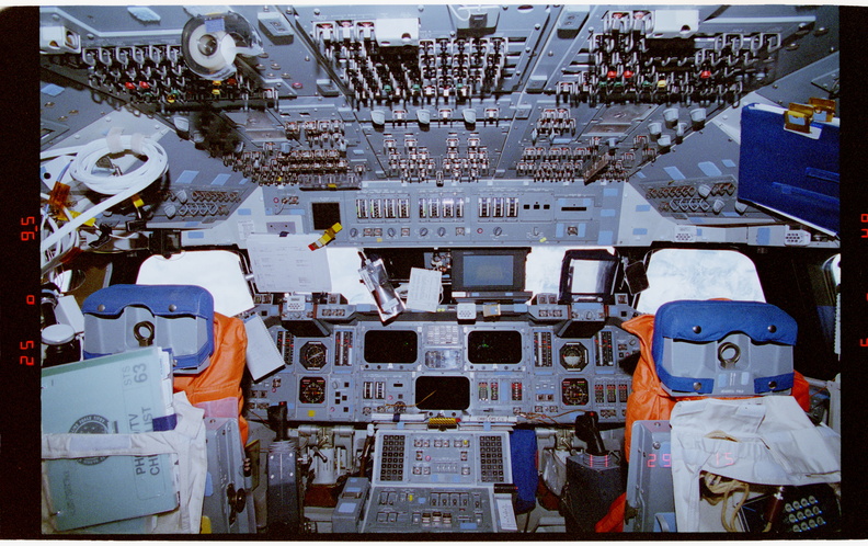 STS063-99-016.jpg