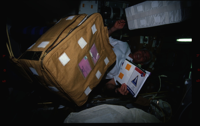 STS076-312-021.jpg