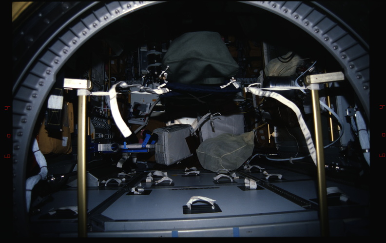 STS076-312-031.jpg