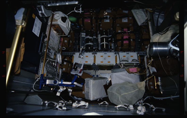 STS076-312-034.jpg
