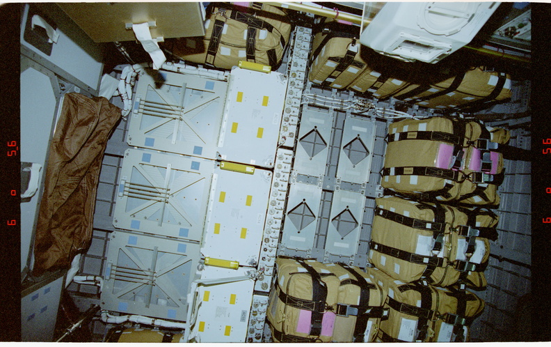 STS076-315-008.jpg