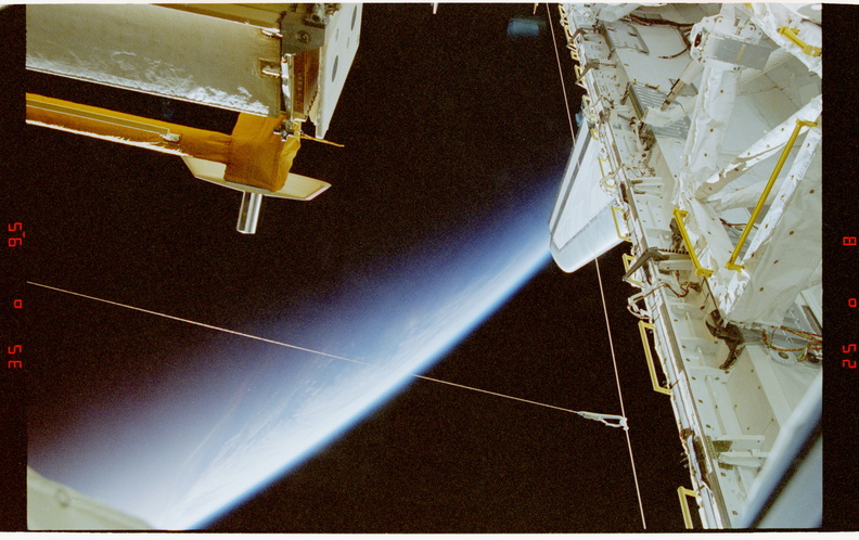 STS076-342-009.jpg