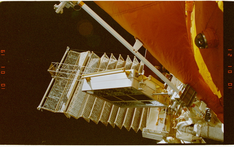 STS076-377-008.jpg