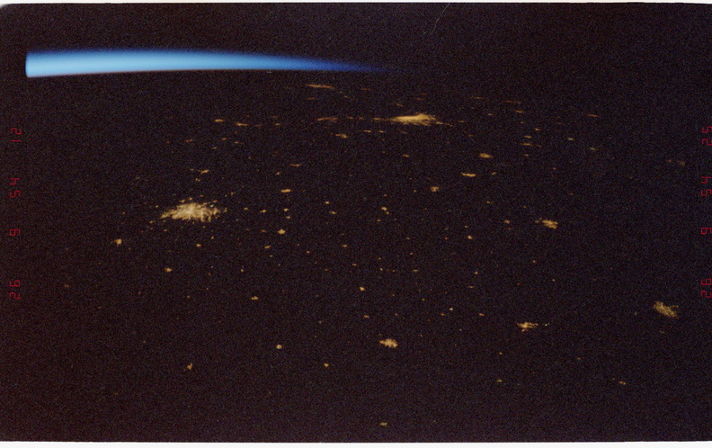 STS076-381-022.jpg
