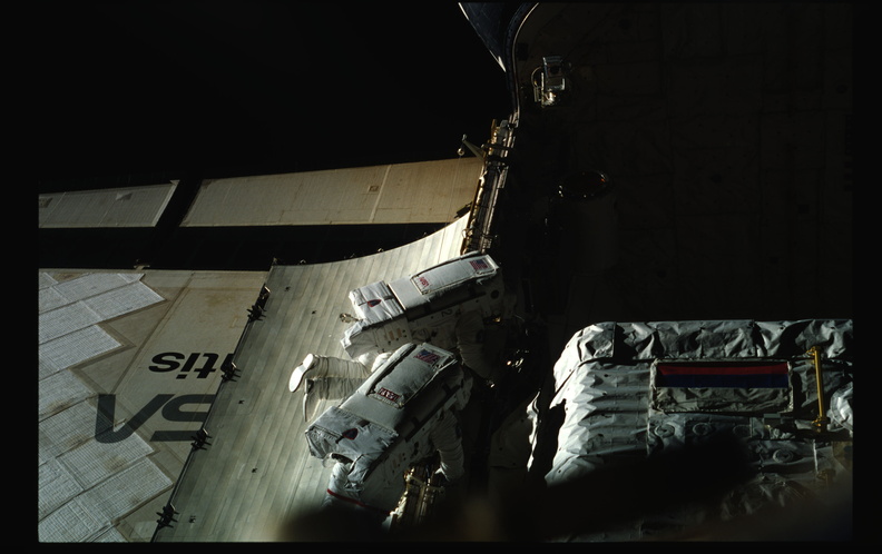 STS076-401-015.jpg