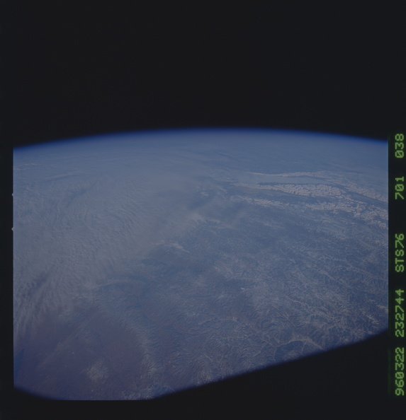 STS076-701-038.jpg