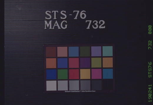 STS076-732-000