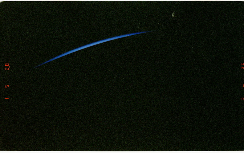 STS077-386-001.jpg