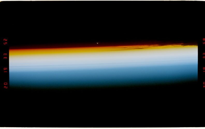 STS077-389-028.jpg