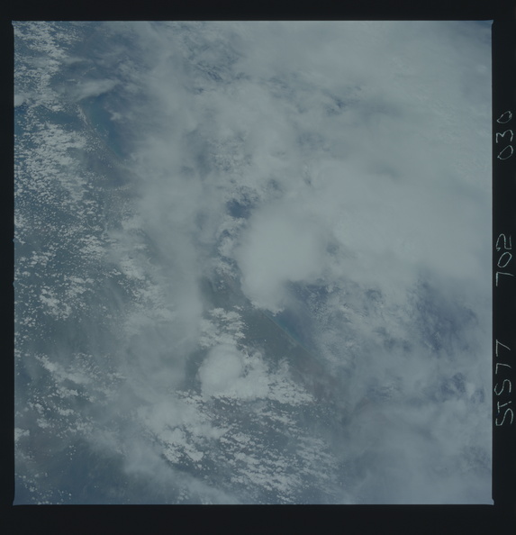 STS077-702-030.jpg