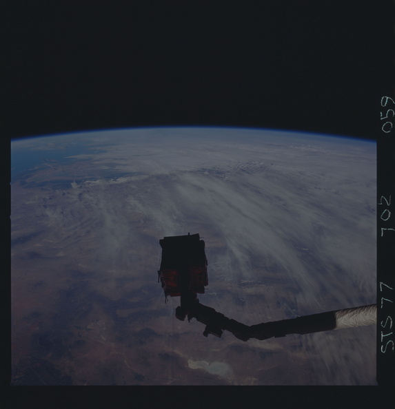 STS077-702-059.jpg