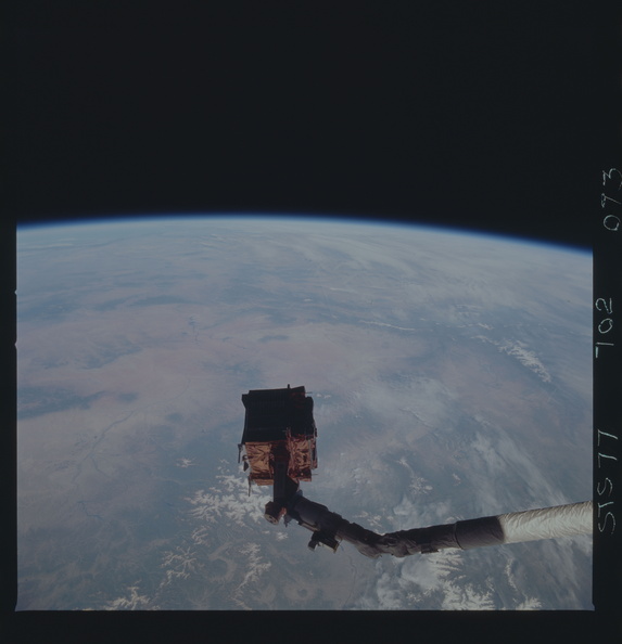 STS077-702-073.jpg