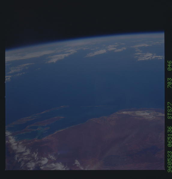 STS077-703-046.jpg