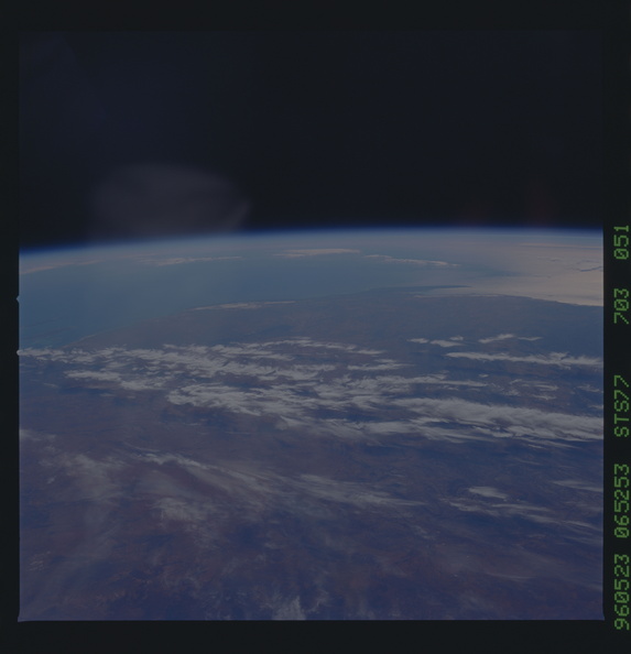 STS077-703-051.jpg