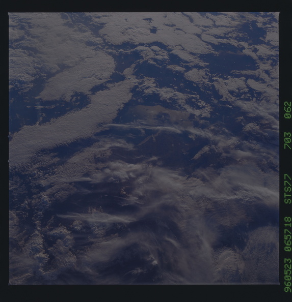 STS077-703-062.jpg