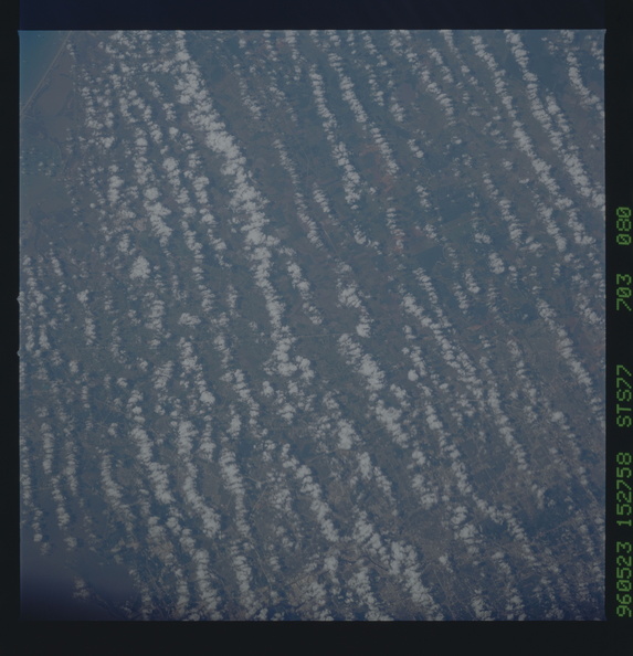 STS077-703-080.jpg