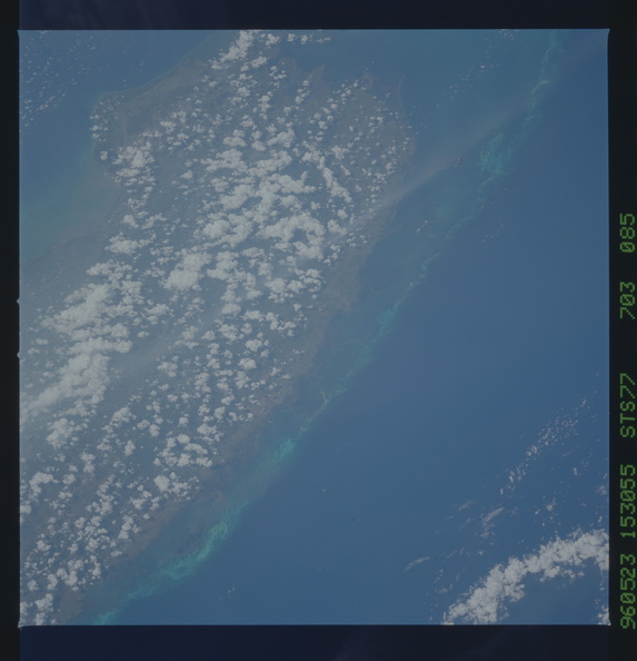 STS077-703-085.jpg