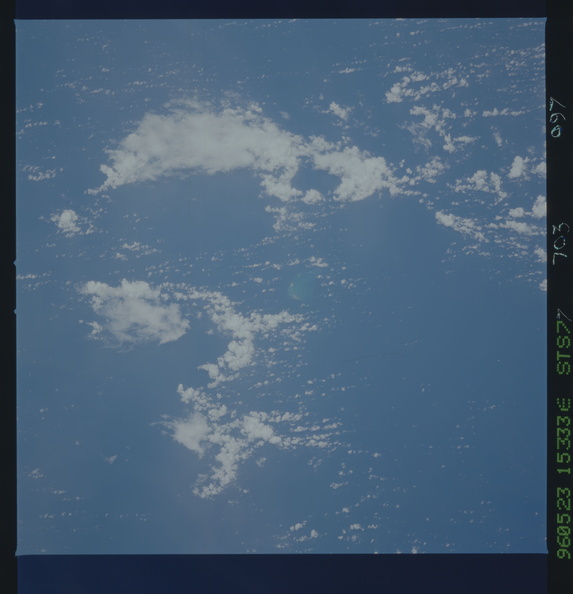 STS077-703-097.jpg