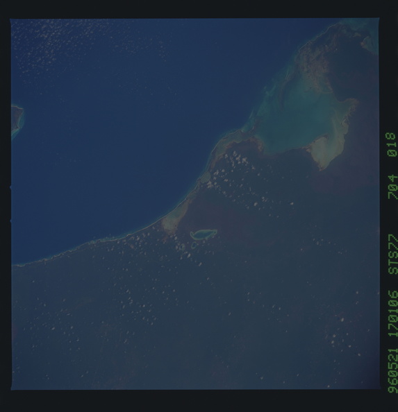 STS077-704-018.jpg