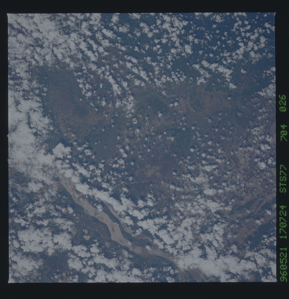 STS077-704-026.jpg