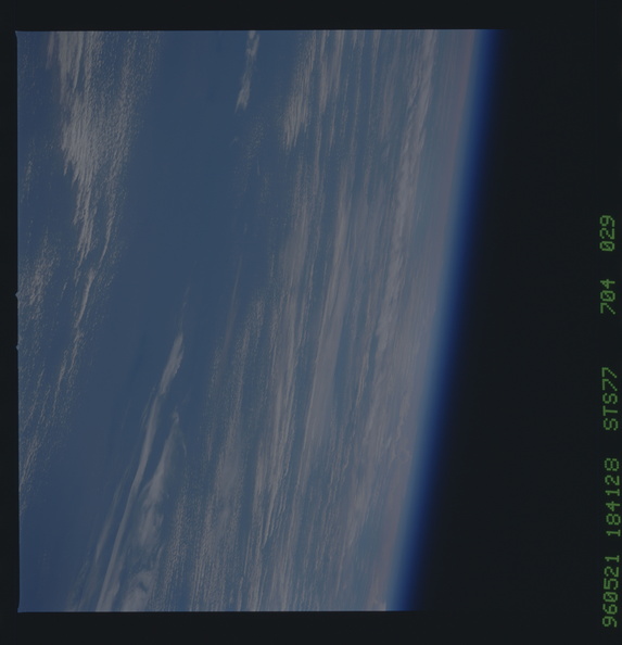 STS077-704-029.jpg