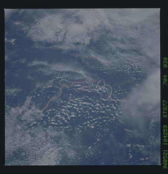 STS077-704-038.jpg
