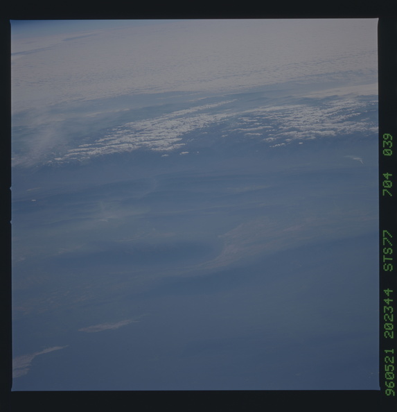 STS077-704-039.jpg