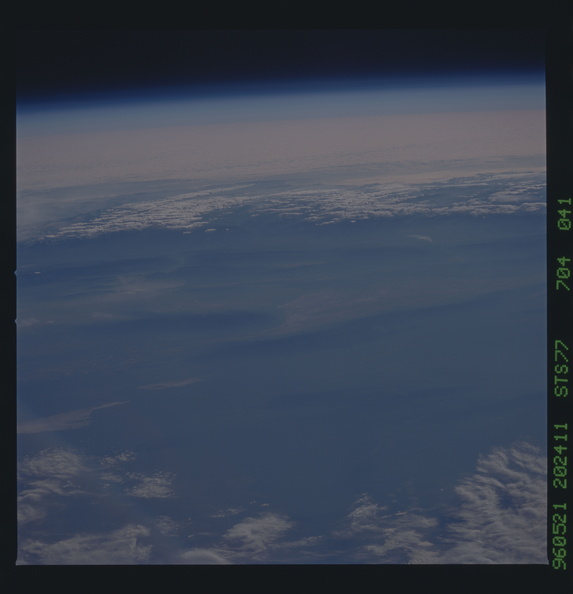 STS077-704-041.jpg
