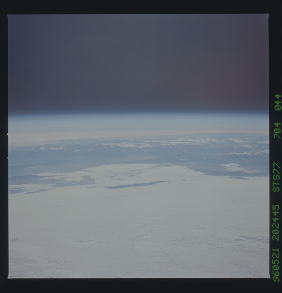 STS077-704-044.jpg