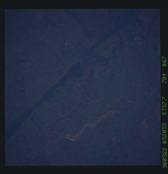 STS077-704-067.jpg