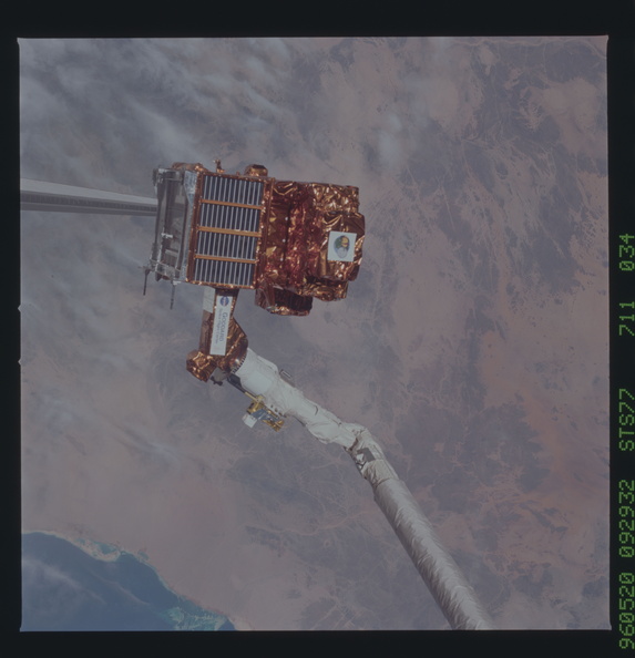 STS077-711-034.jpg