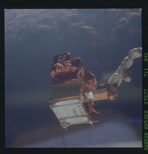 STS077-711-041.jpg