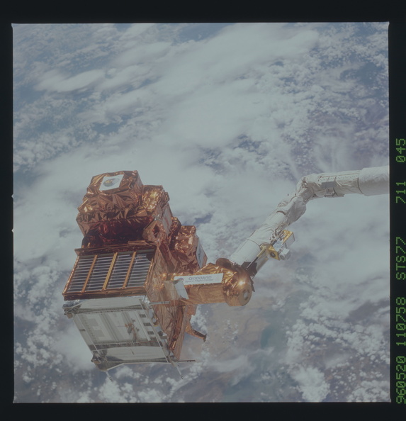 STS077-711-045.jpg
