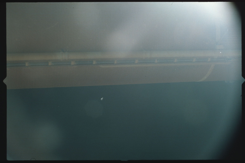 STS078-459-037.jpg