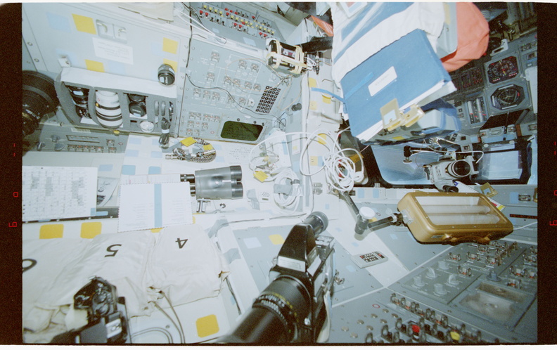 STS079-343-019.jpg